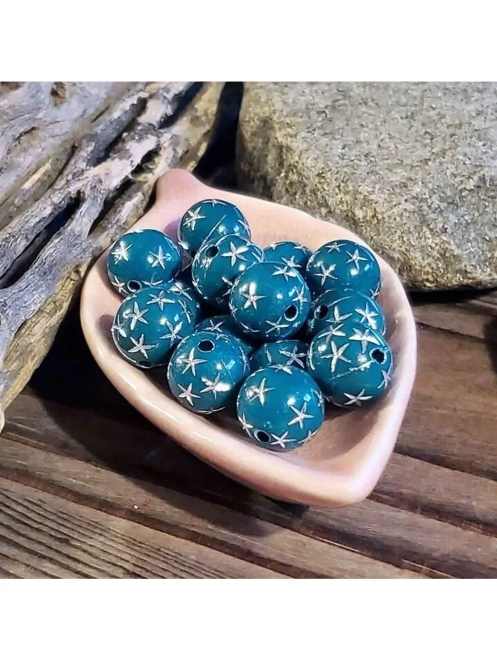 10 Vintage Retro Teal Green Silver Stars 12mm Round Acrylic Shabby Beads